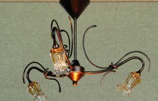 Illuminazione soggiorno country