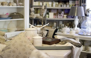 Arredamento country provenzale