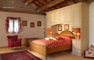 Camera da letto country